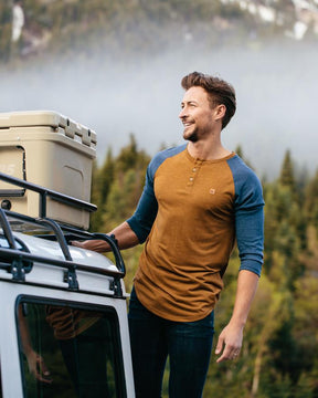 3/4 Sleeve Henley EV2